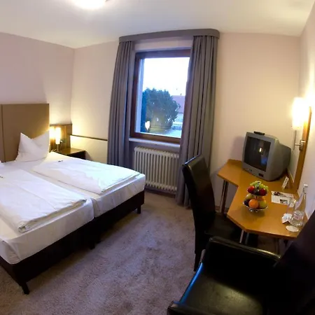 酒店 Krone 贝河畔的海尔斯伯格