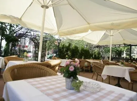 酒店 Krone 贝河畔的海尔斯伯格