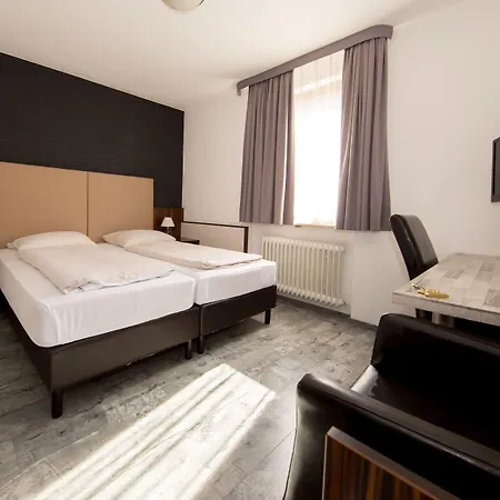 Hotel Krone 3*